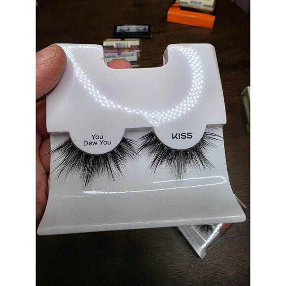 Kiss Lash Drip "Drenched" False Eyelashes Pack Spiky Boosted Volume 3D Drama Wet - Picture 7 of 16